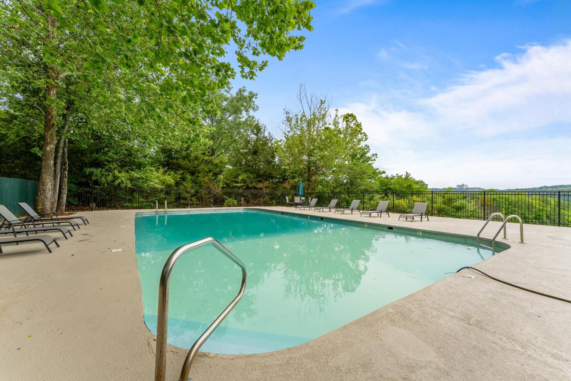 New Ozark Oasis Luxe Cabin Retreat With Hot Tub Hollister Ngoại thất bức ảnh