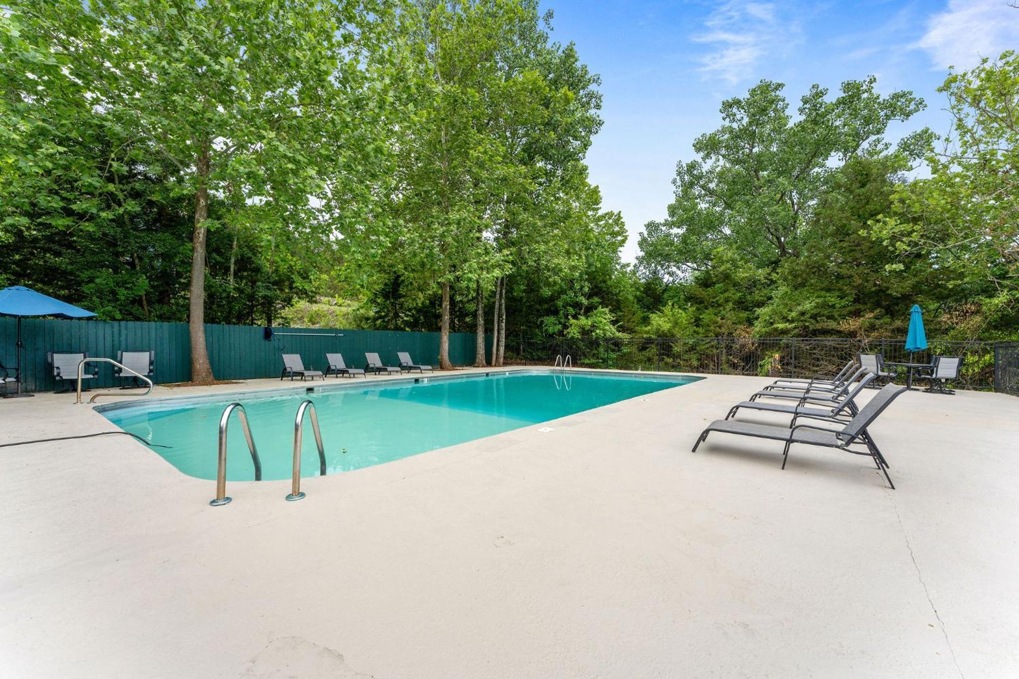 New Ozark Oasis Luxe Cabin Retreat With Hot Tub Hollister Ngoại thất bức ảnh